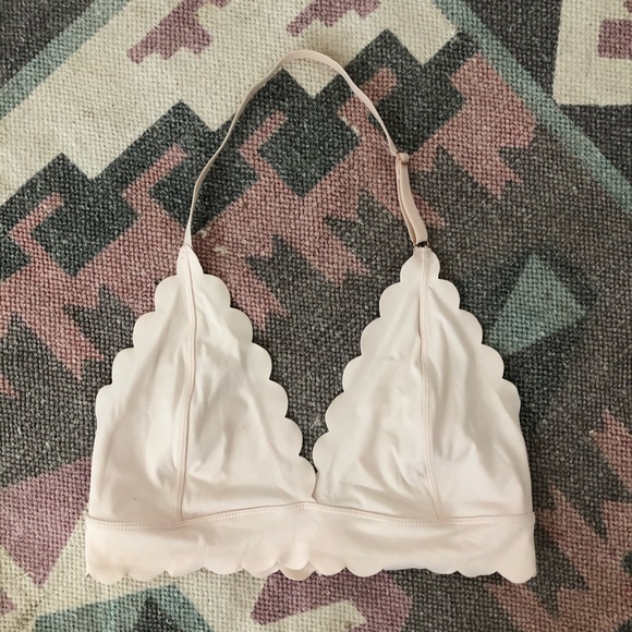 OU Out From Under Scalloped Bralette - Picture 5 of 7